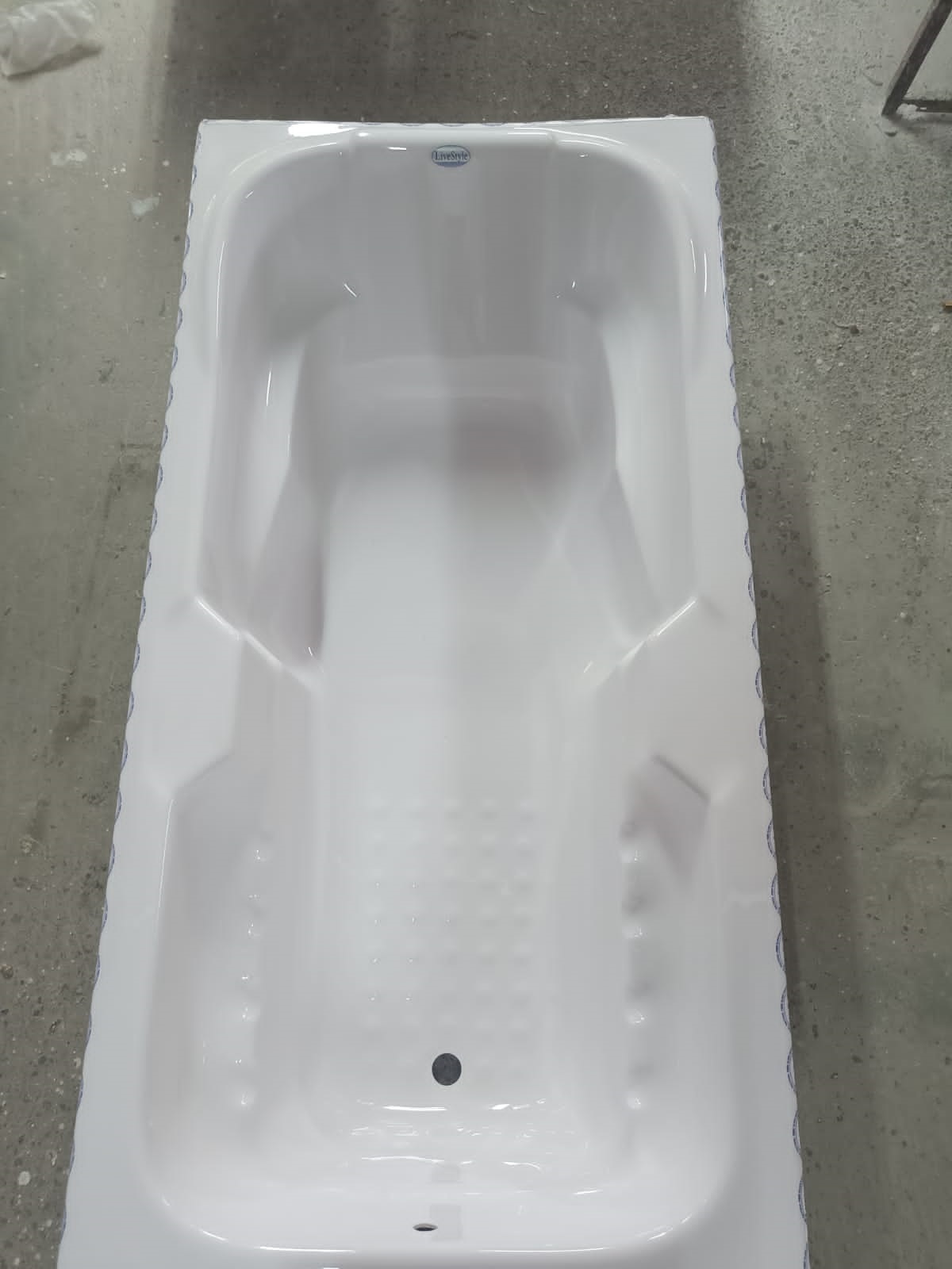 arasan sanitary world, madurai
